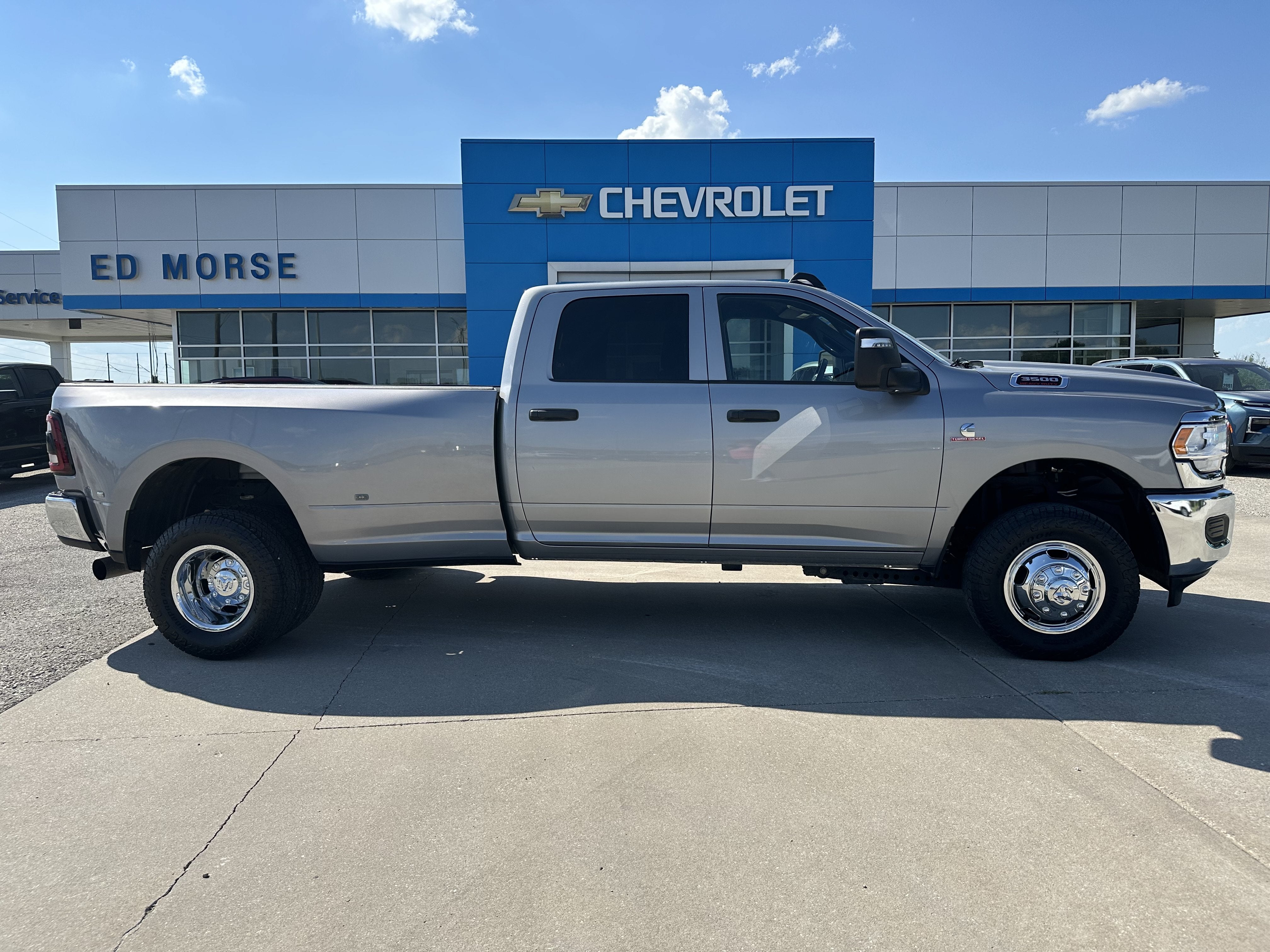 2024 RAM 3500 Tradesman Crew Cab 4x4 8' Box