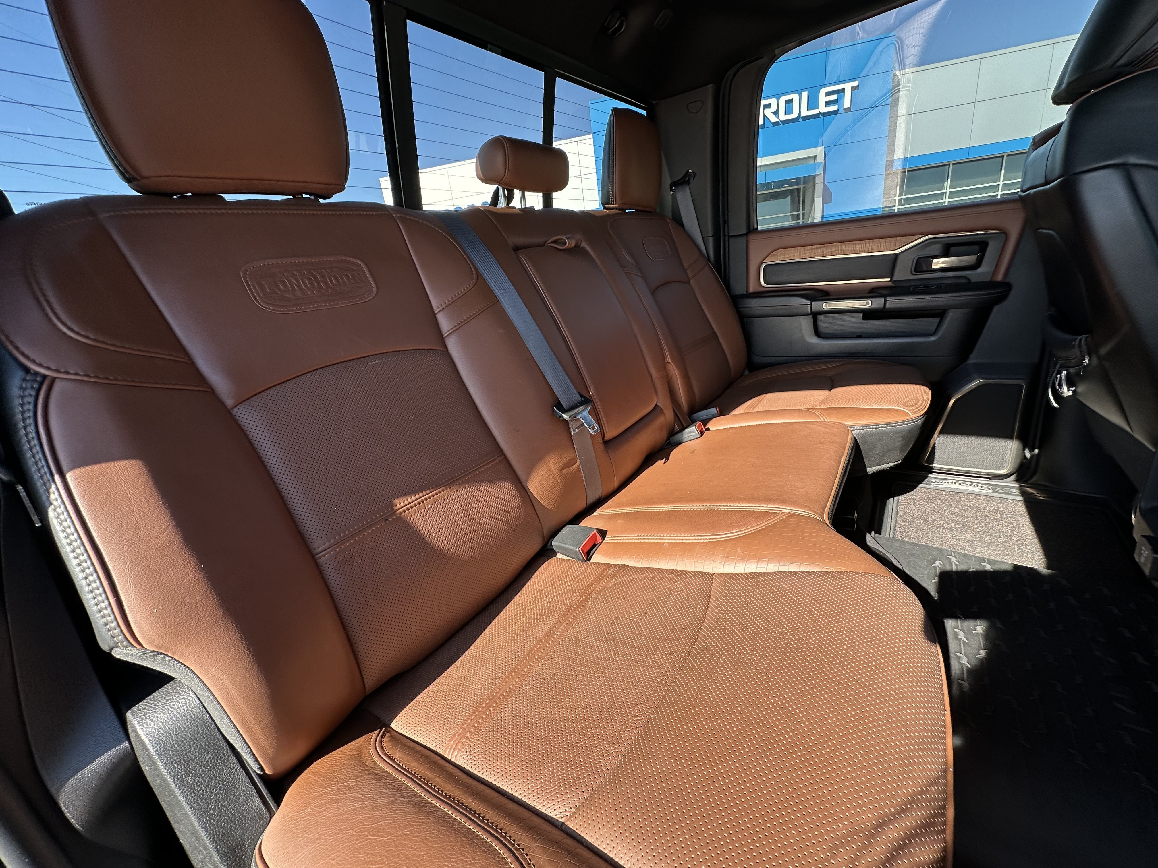 2020 RAM 2500 Laramie Longhorn Crew Cab 4x4 6'4" Box