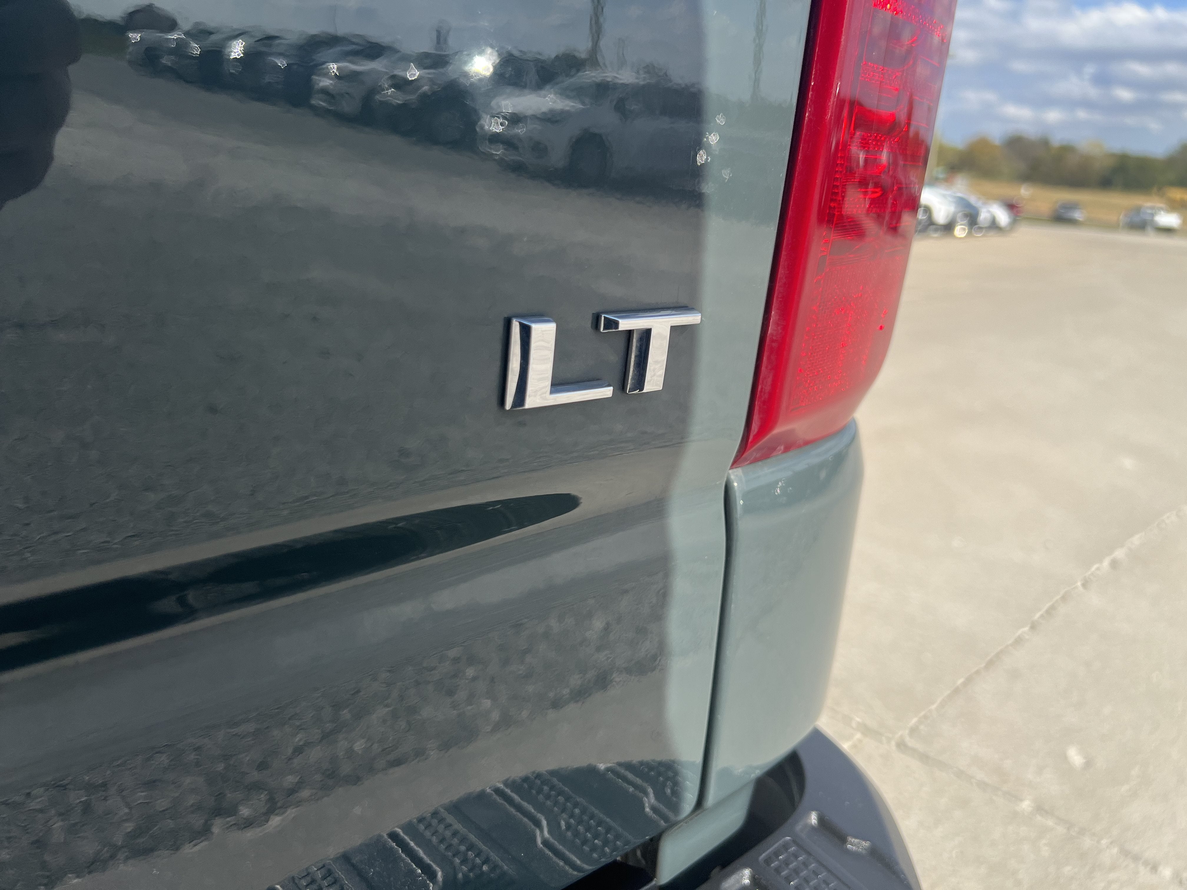 2025 Chevrolet Silverado 1500 LT