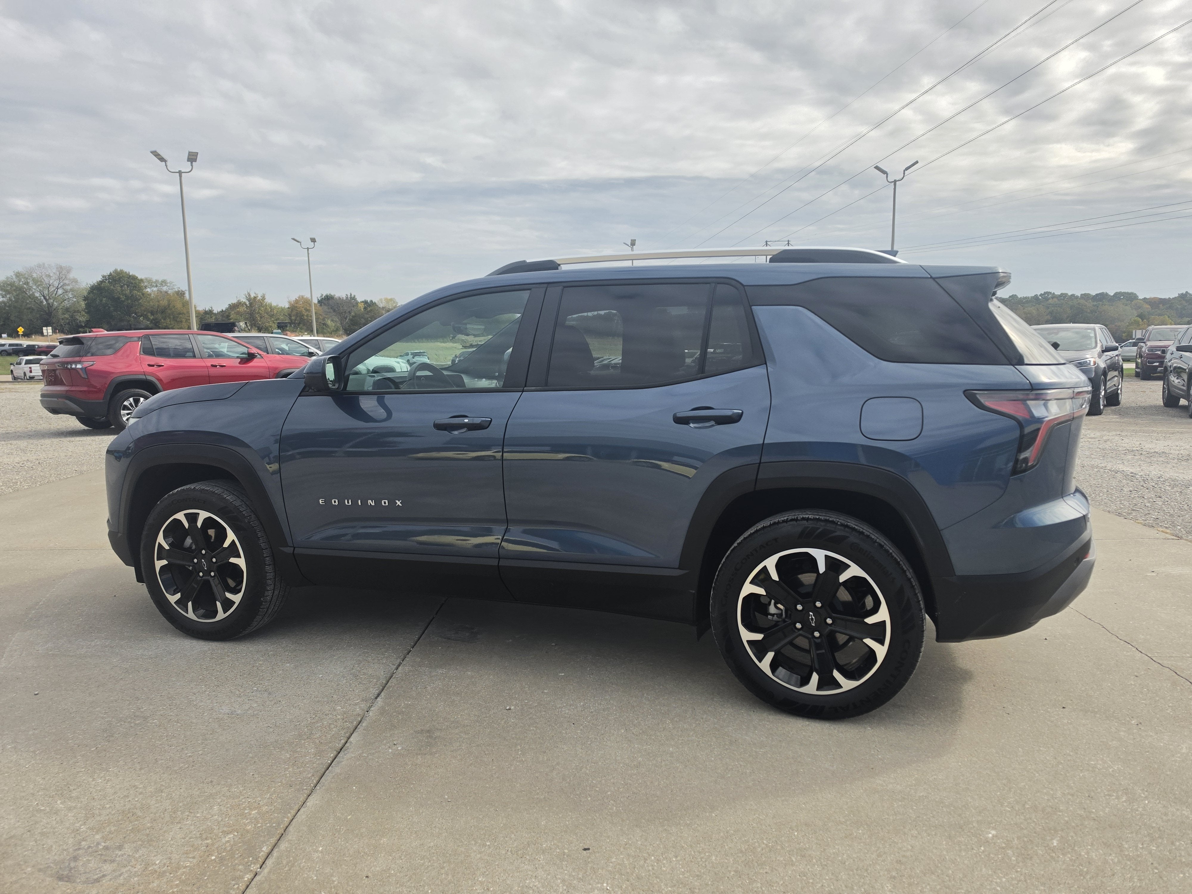 2025 Chevrolet Equinox LT