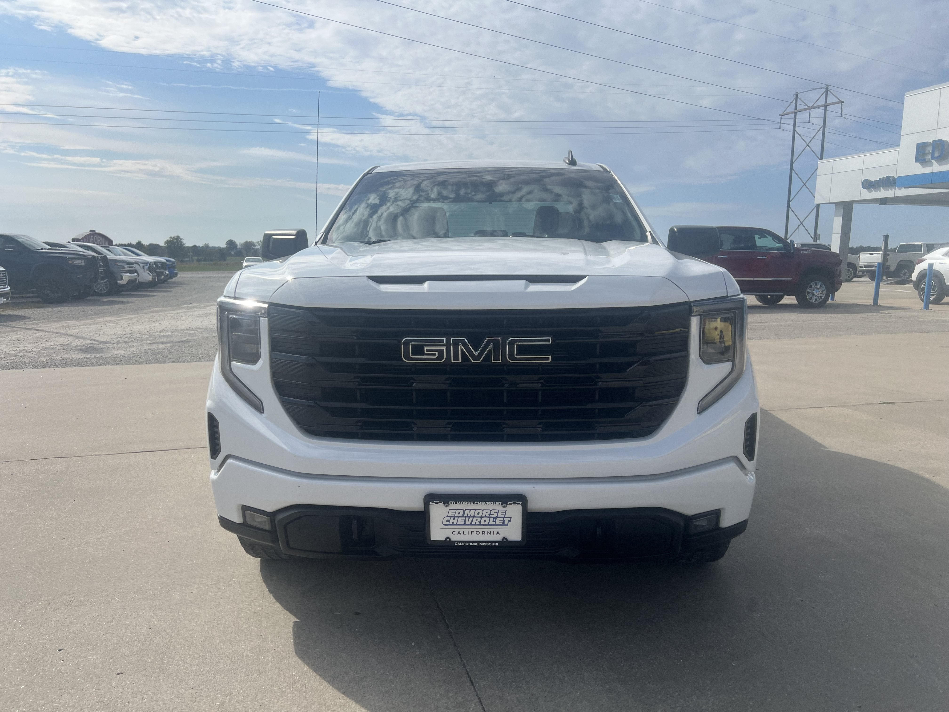 2024 GMC Sierra 1500 Elevation