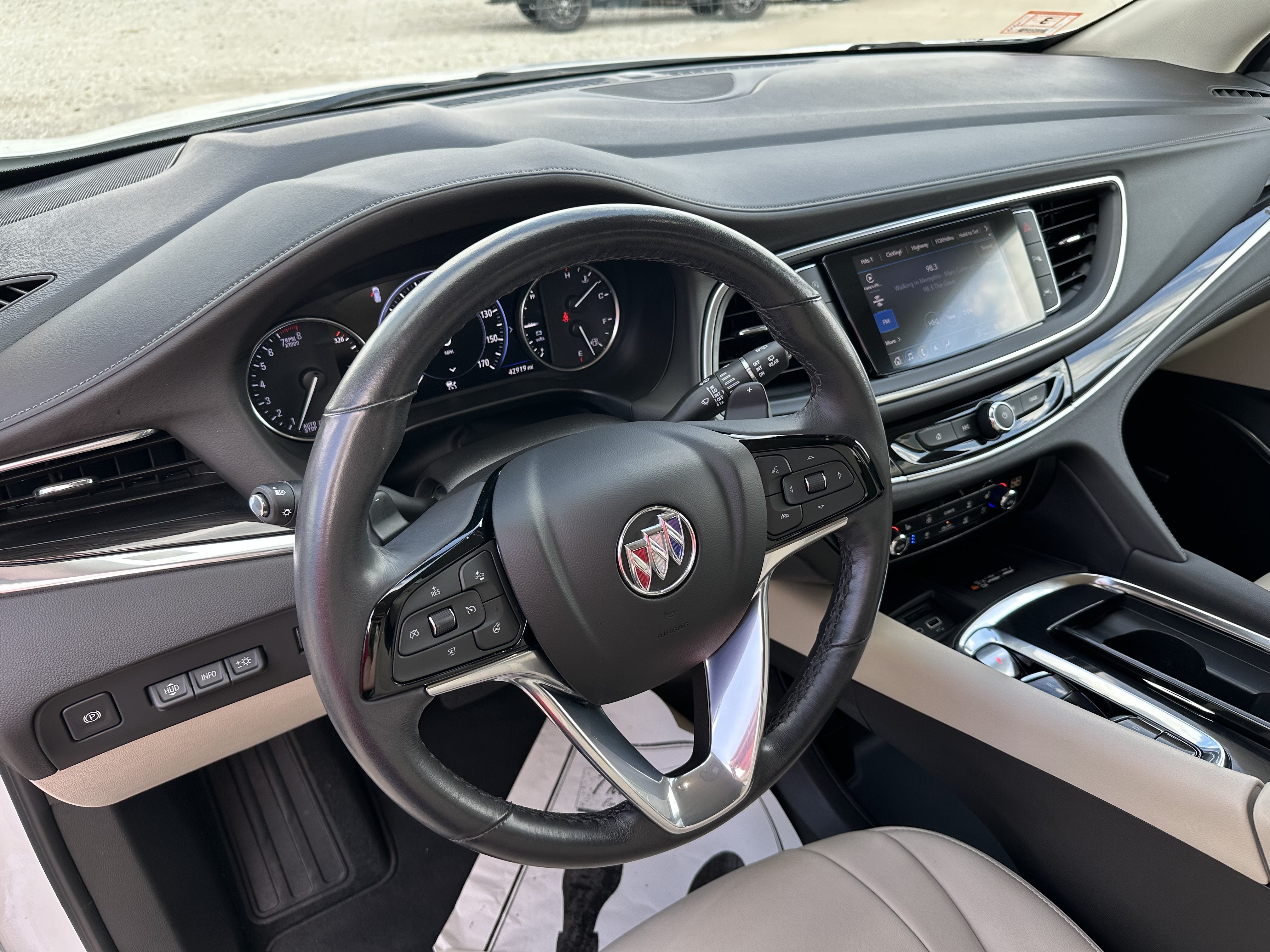 2024 Buick Enclave Premium