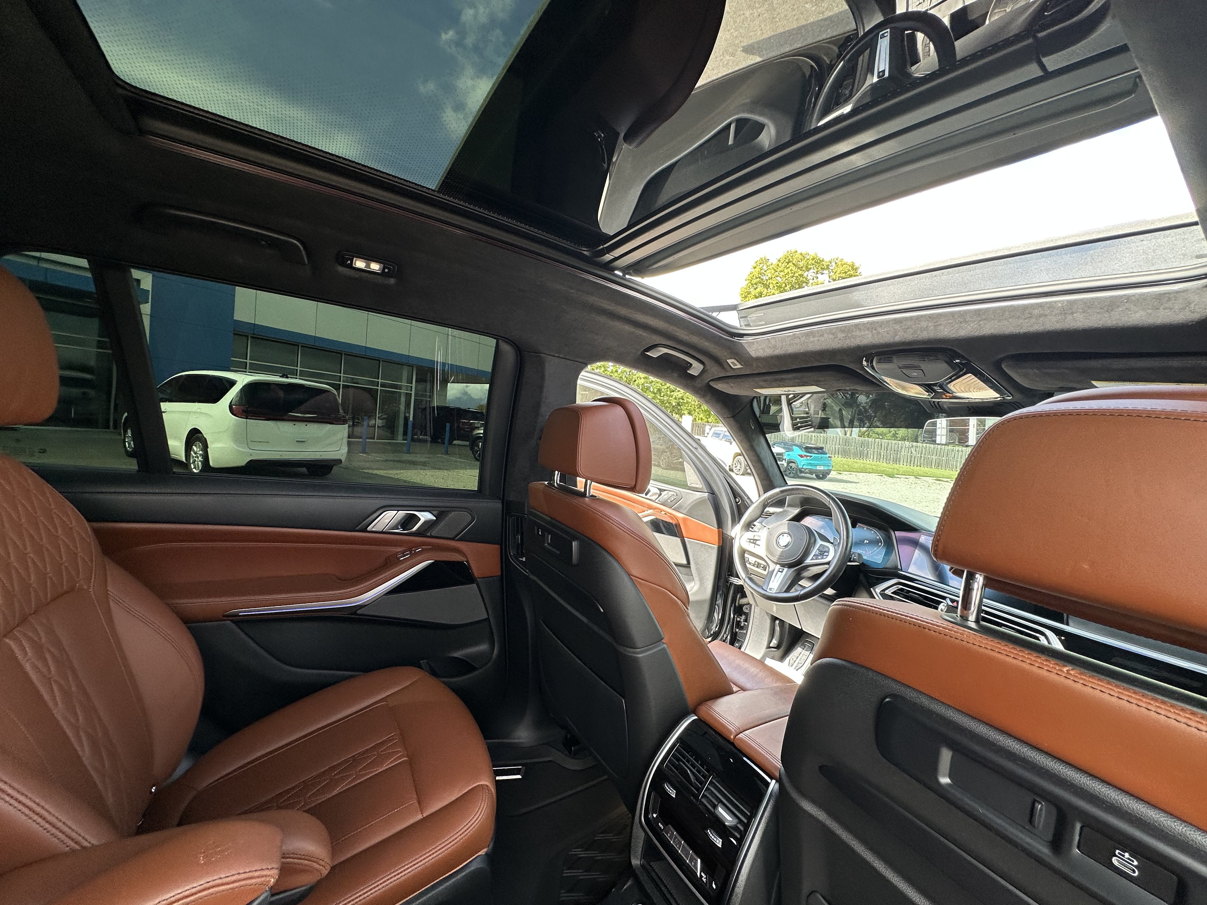 2020 BMW X7 M50i