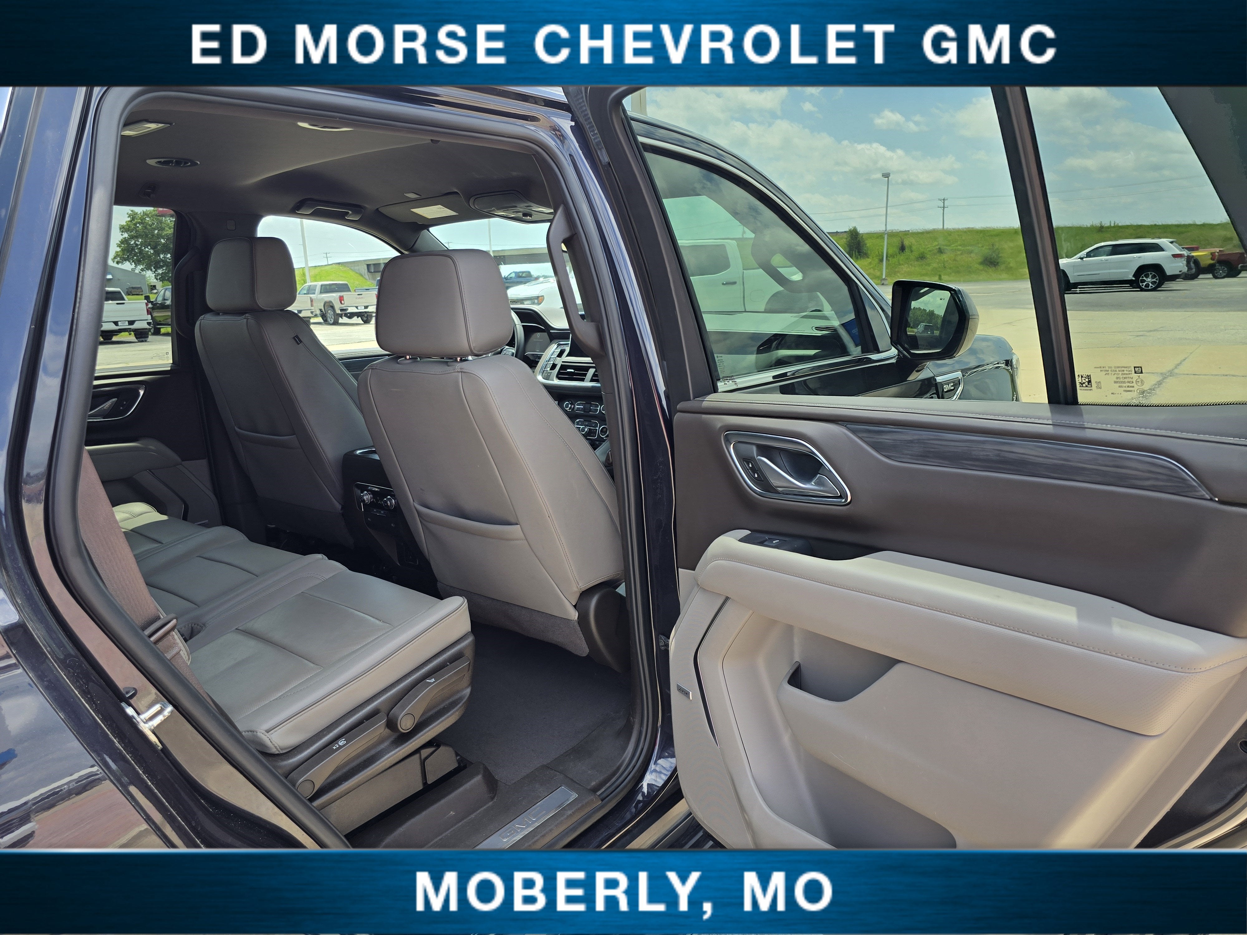 2024 GMC Yukon SLT