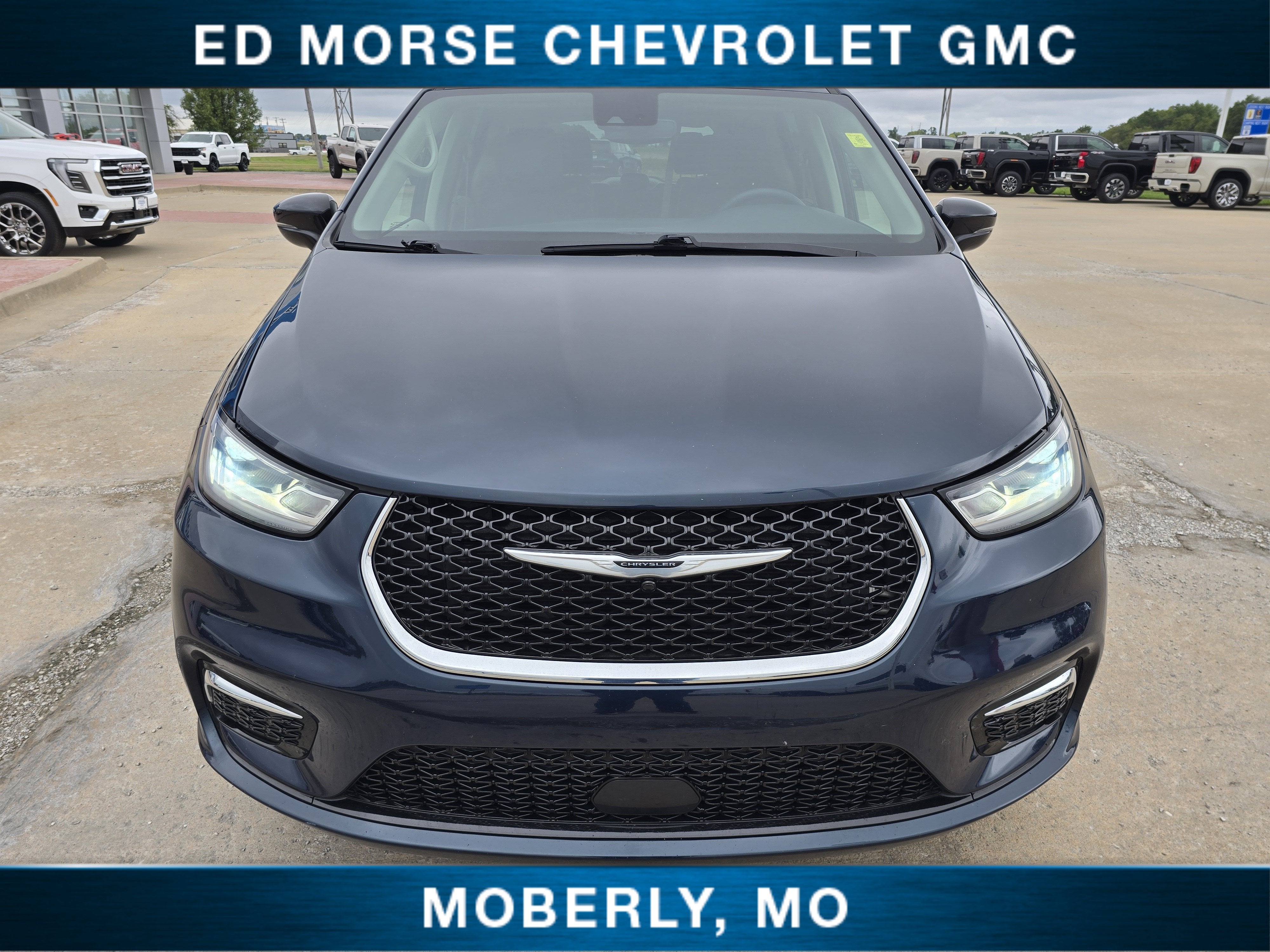 2024 Chrysler Pacifica Touring L