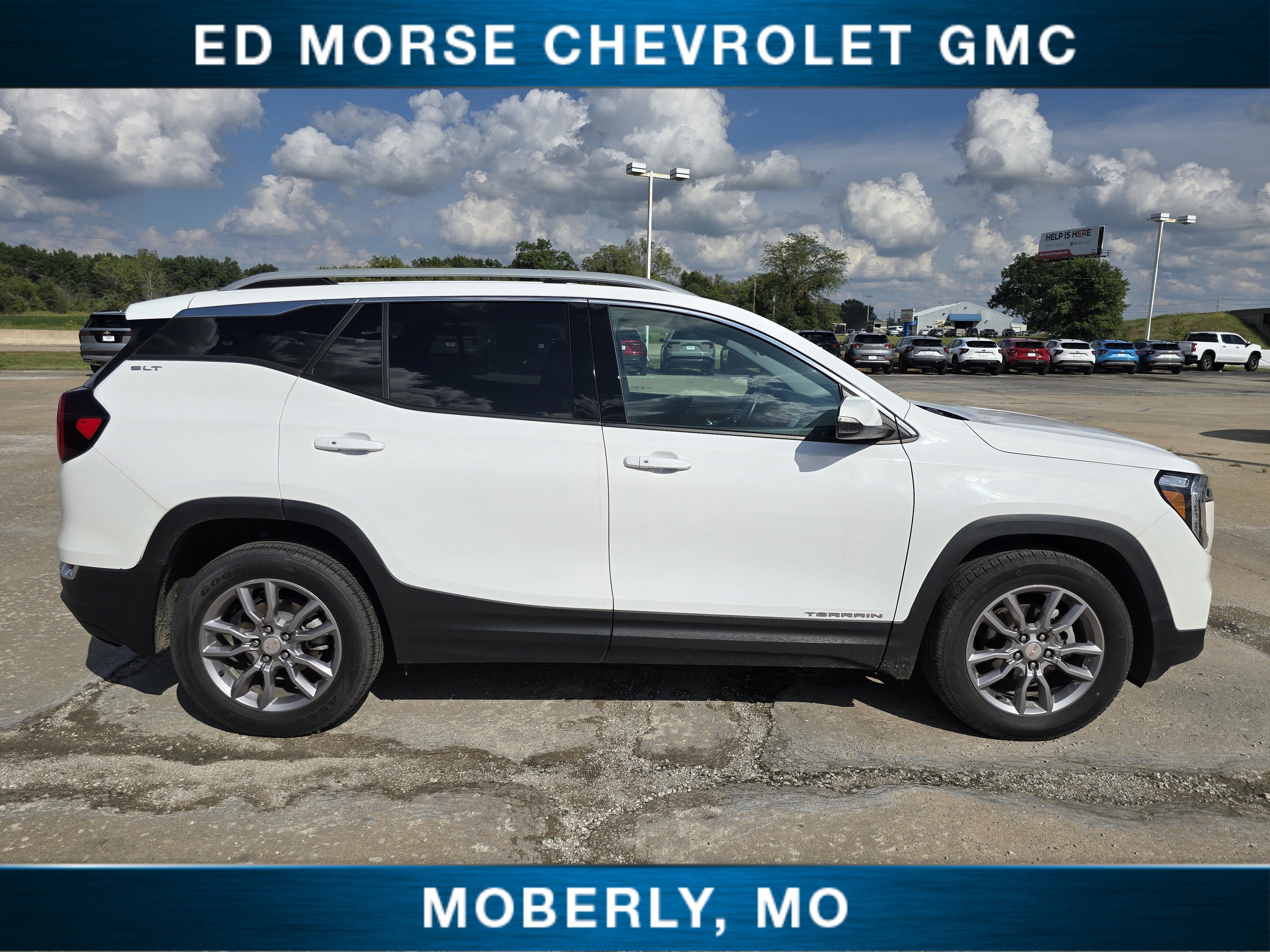 2024 GMC Terrain SLT