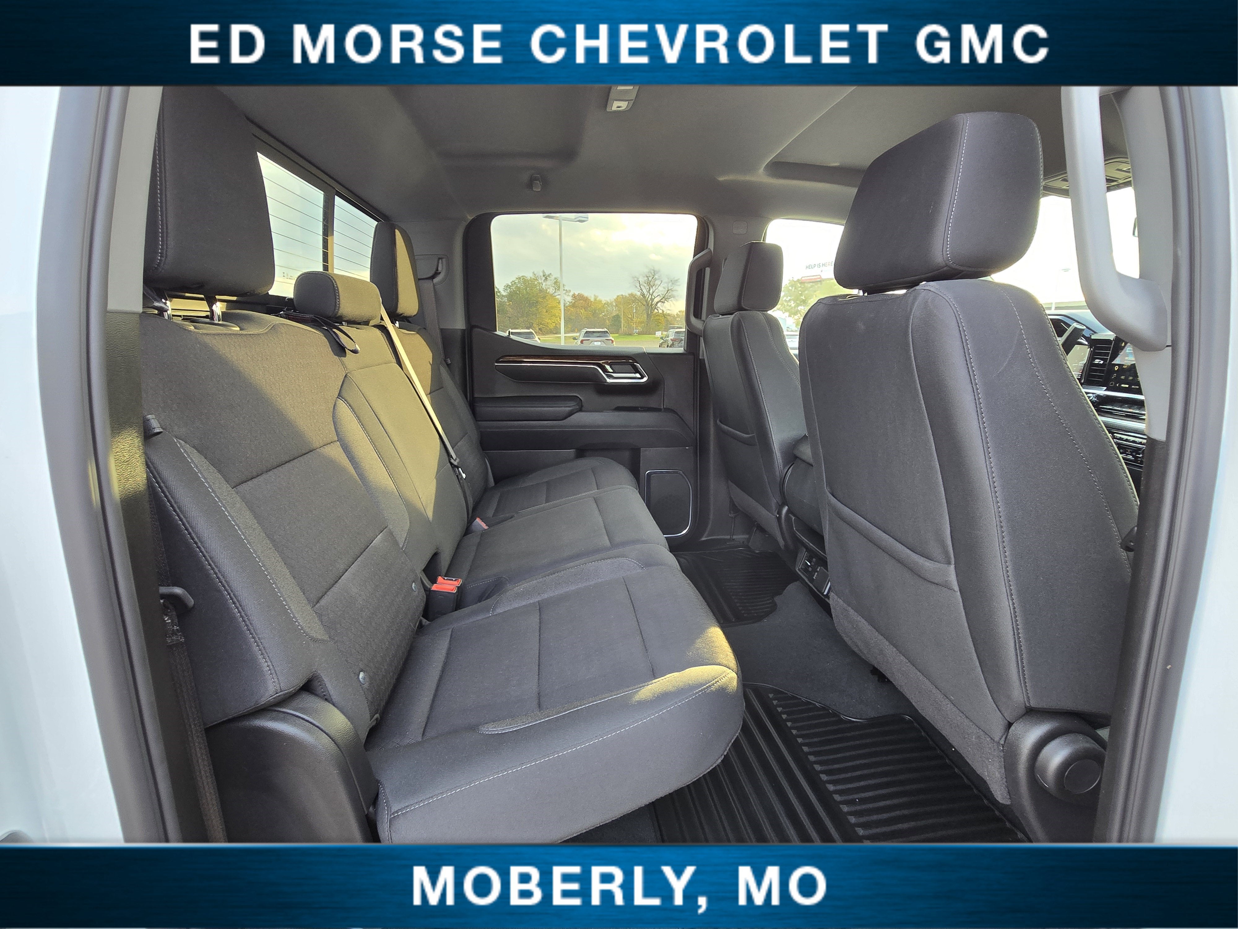 2025 GMC Sierra 1500 SLE