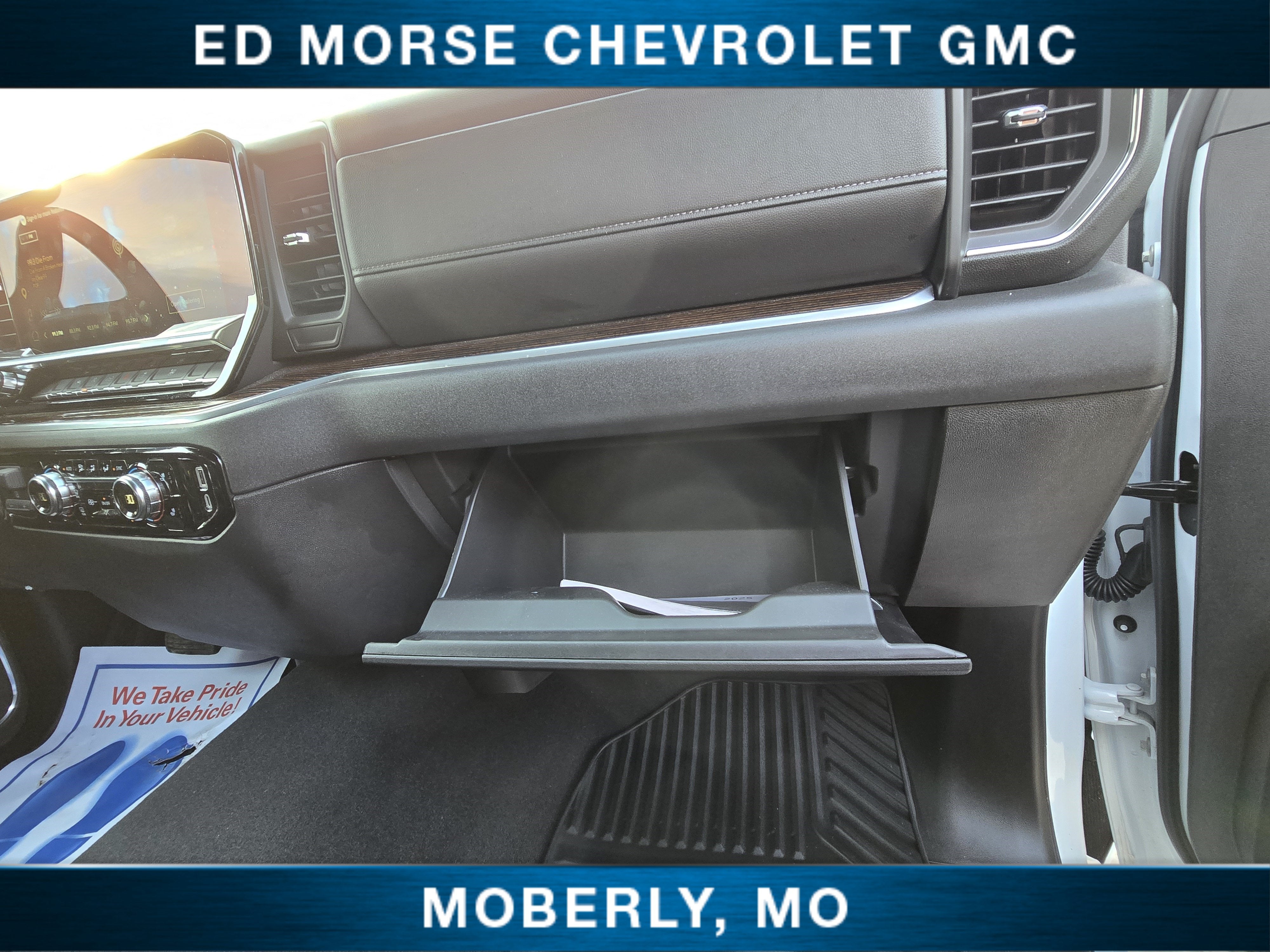 2025 GMC Sierra 1500 SLE