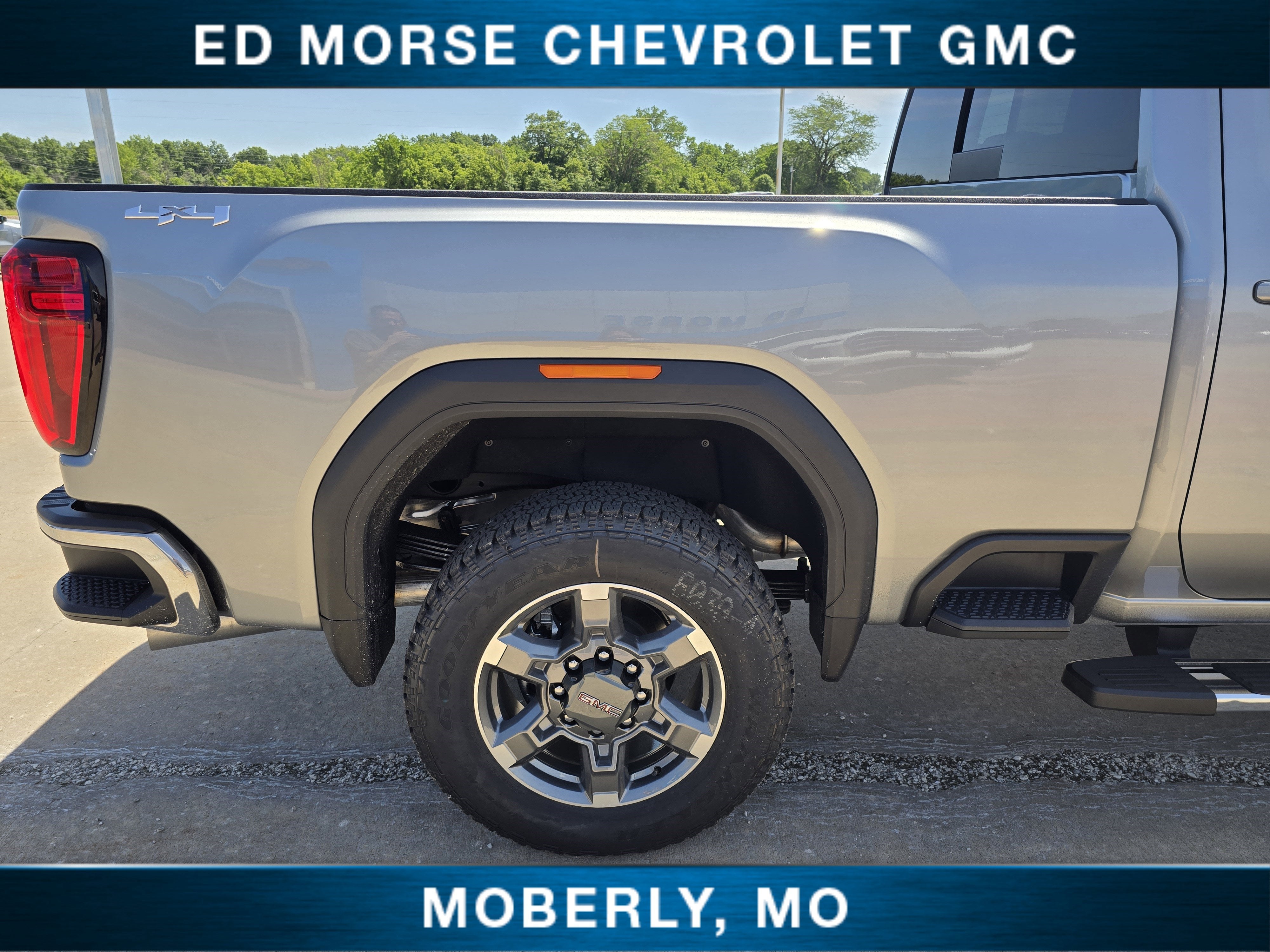 2026 GMC Sierra 2500 HD SLE