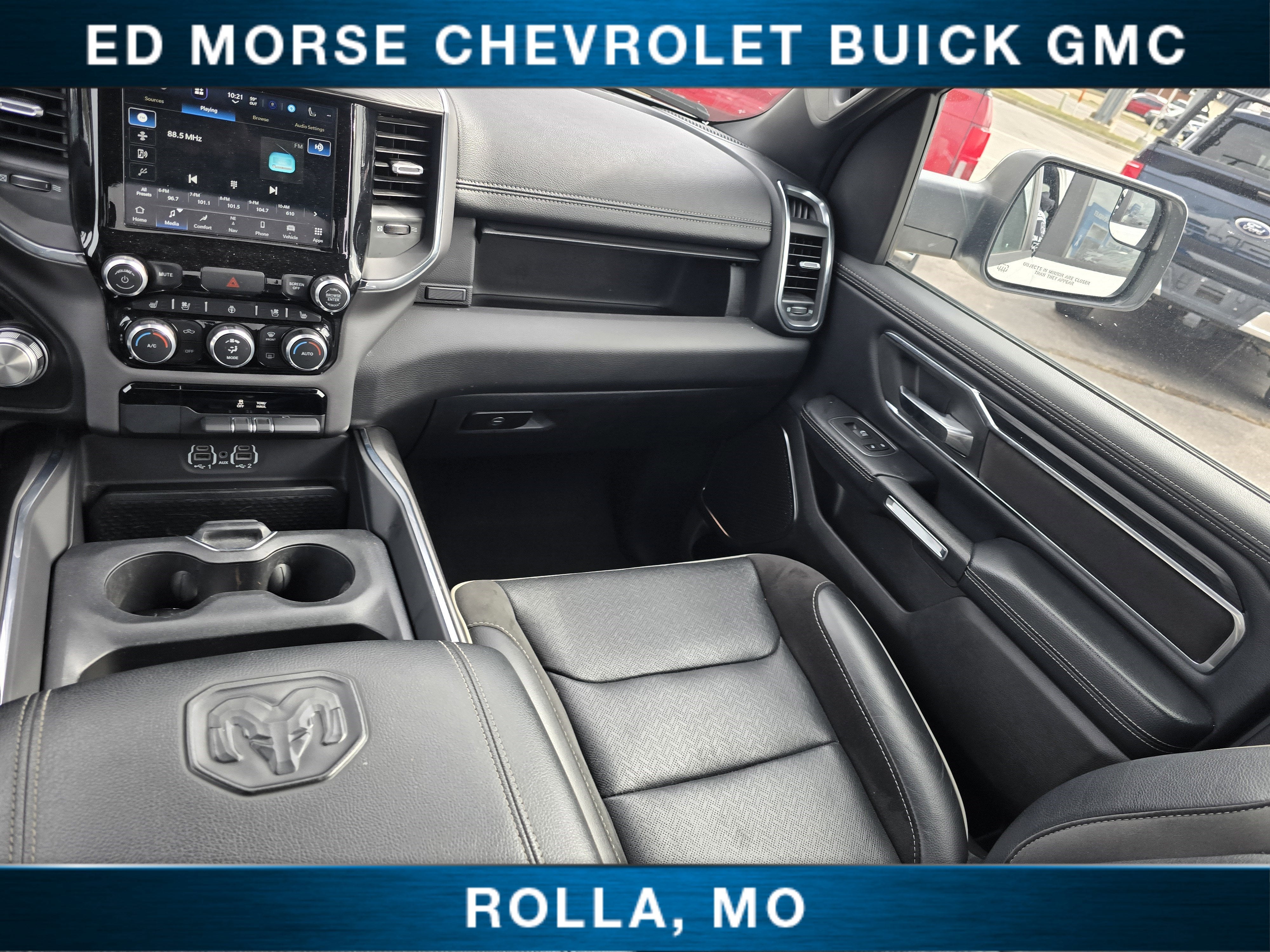 2024 RAM 1500 Laramie Crew Cab 4x4 5'7" Box