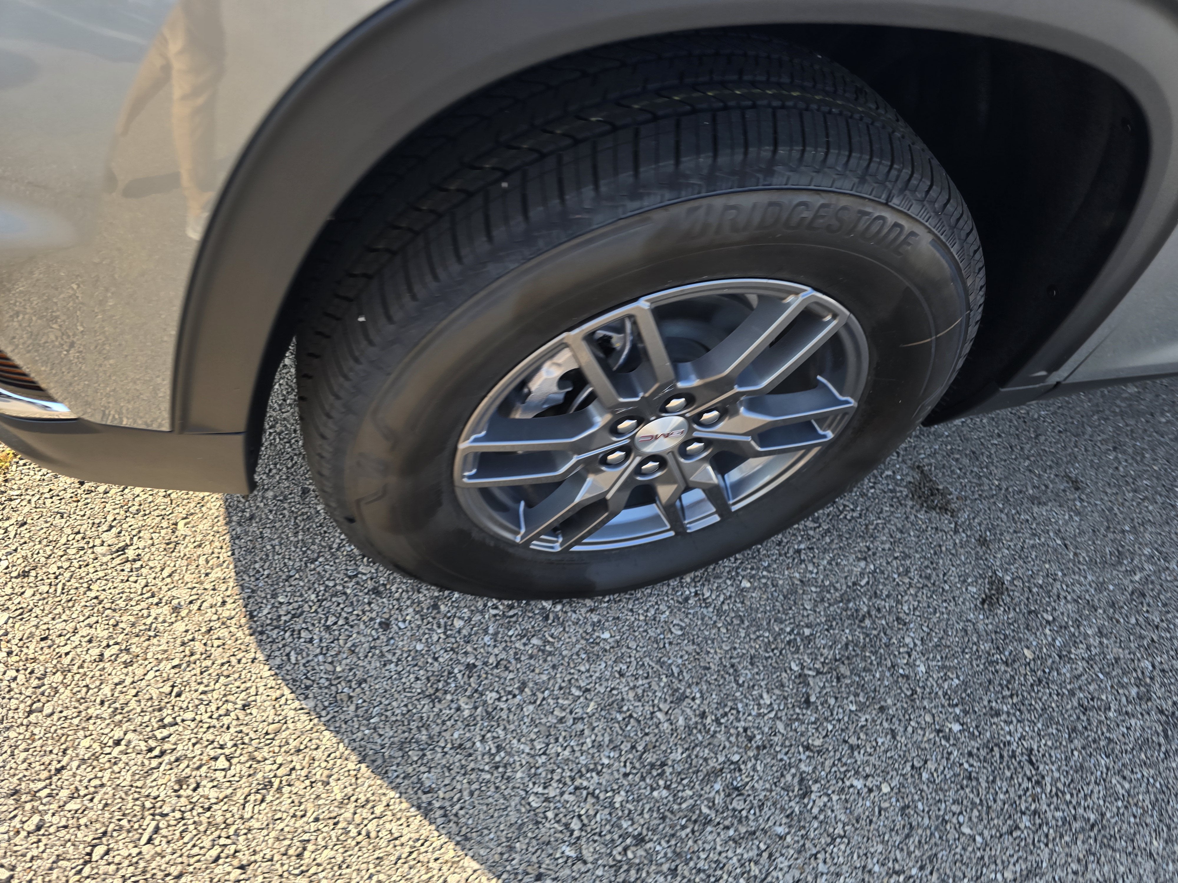 2027 GMC Acadia Elevation