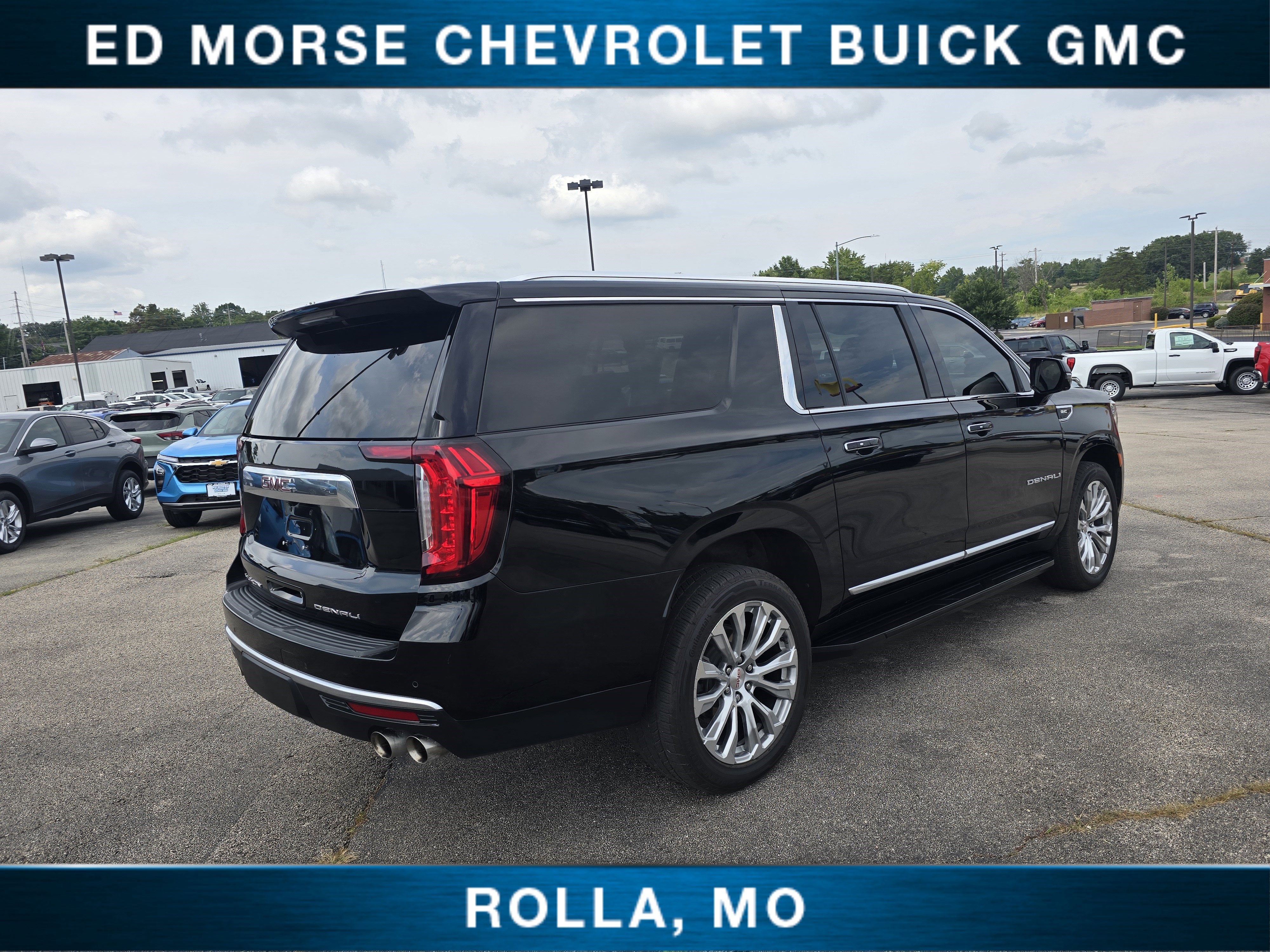 2023 GMC Yukon XL Denali