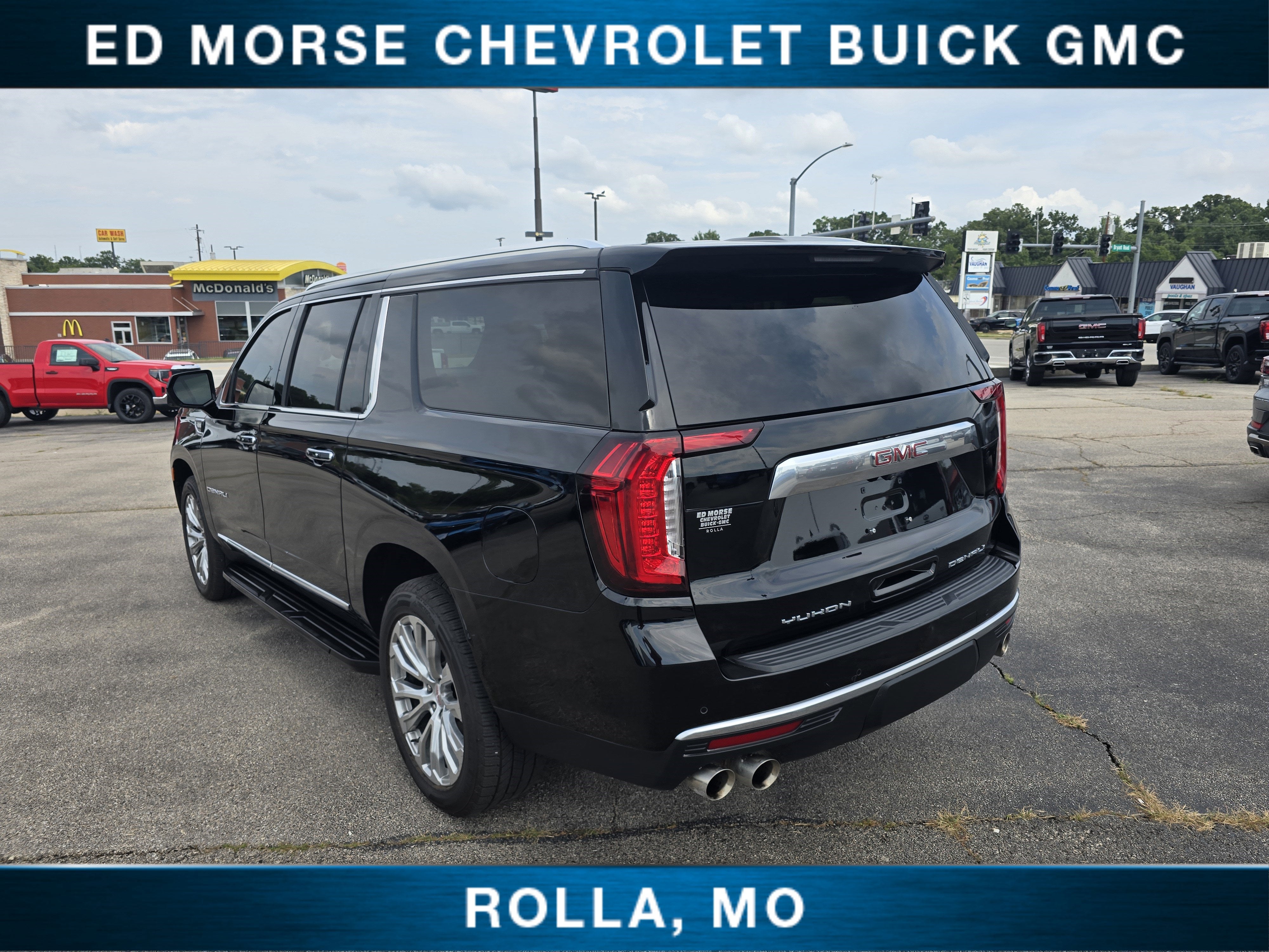 2023 GMC Yukon XL Denali