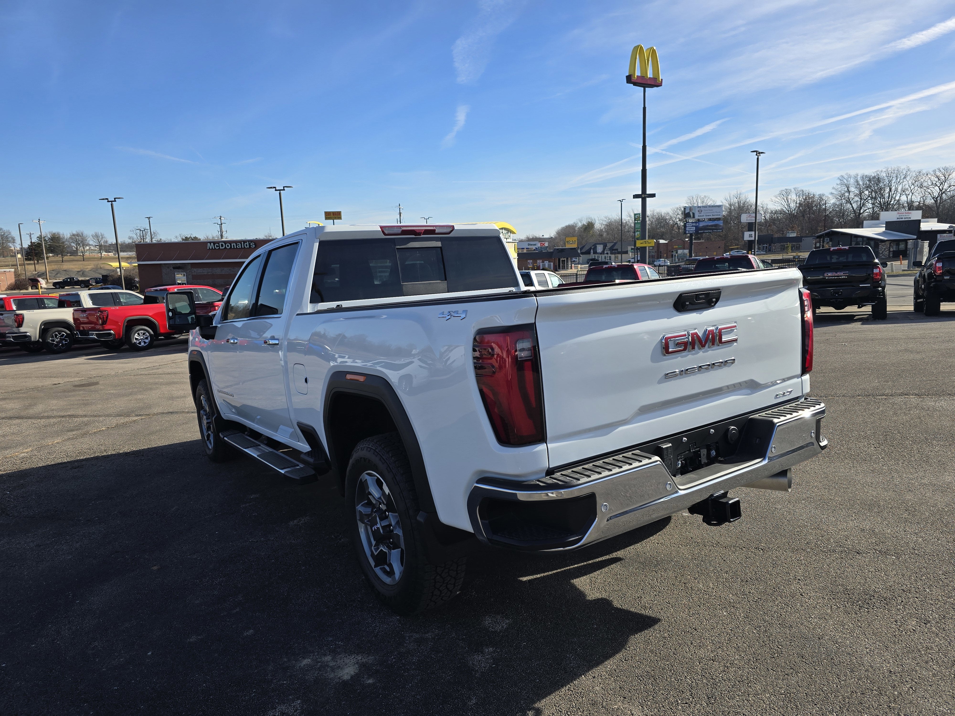 2026 GMC Sierra 2500 HD SLT