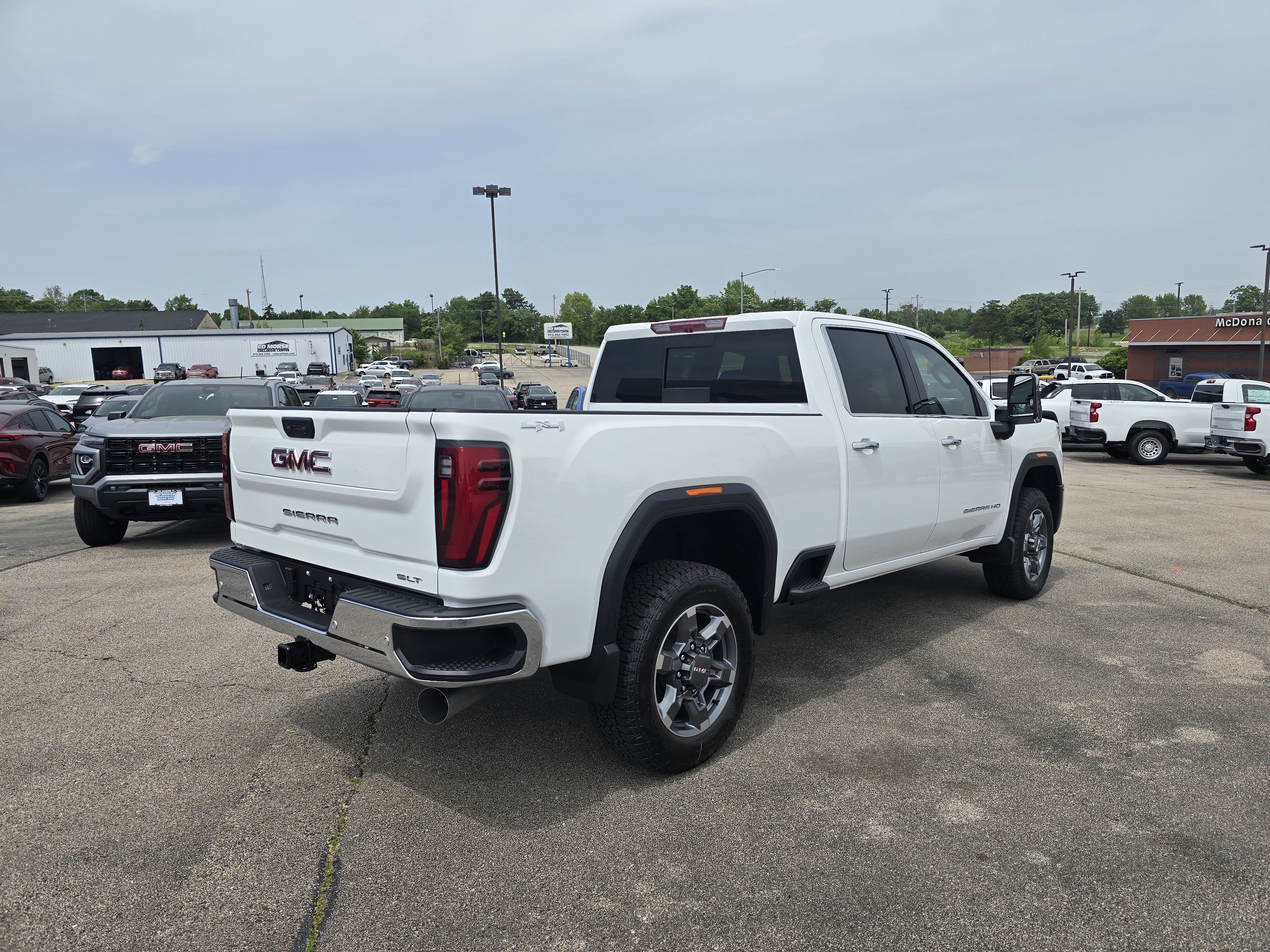 2025 GMC Sierra 2500 HD SLT