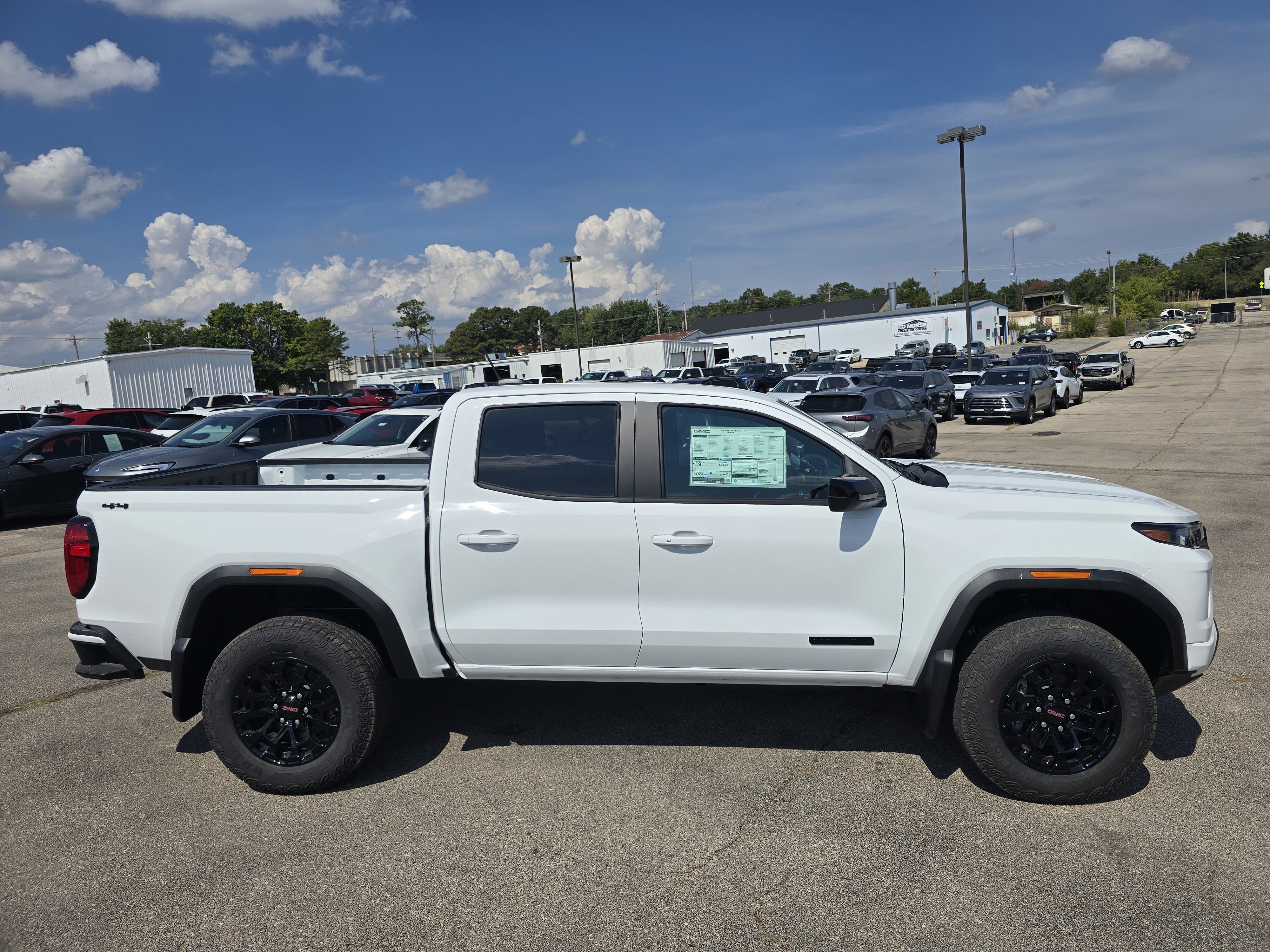 2026 GMC Canyon Elevation