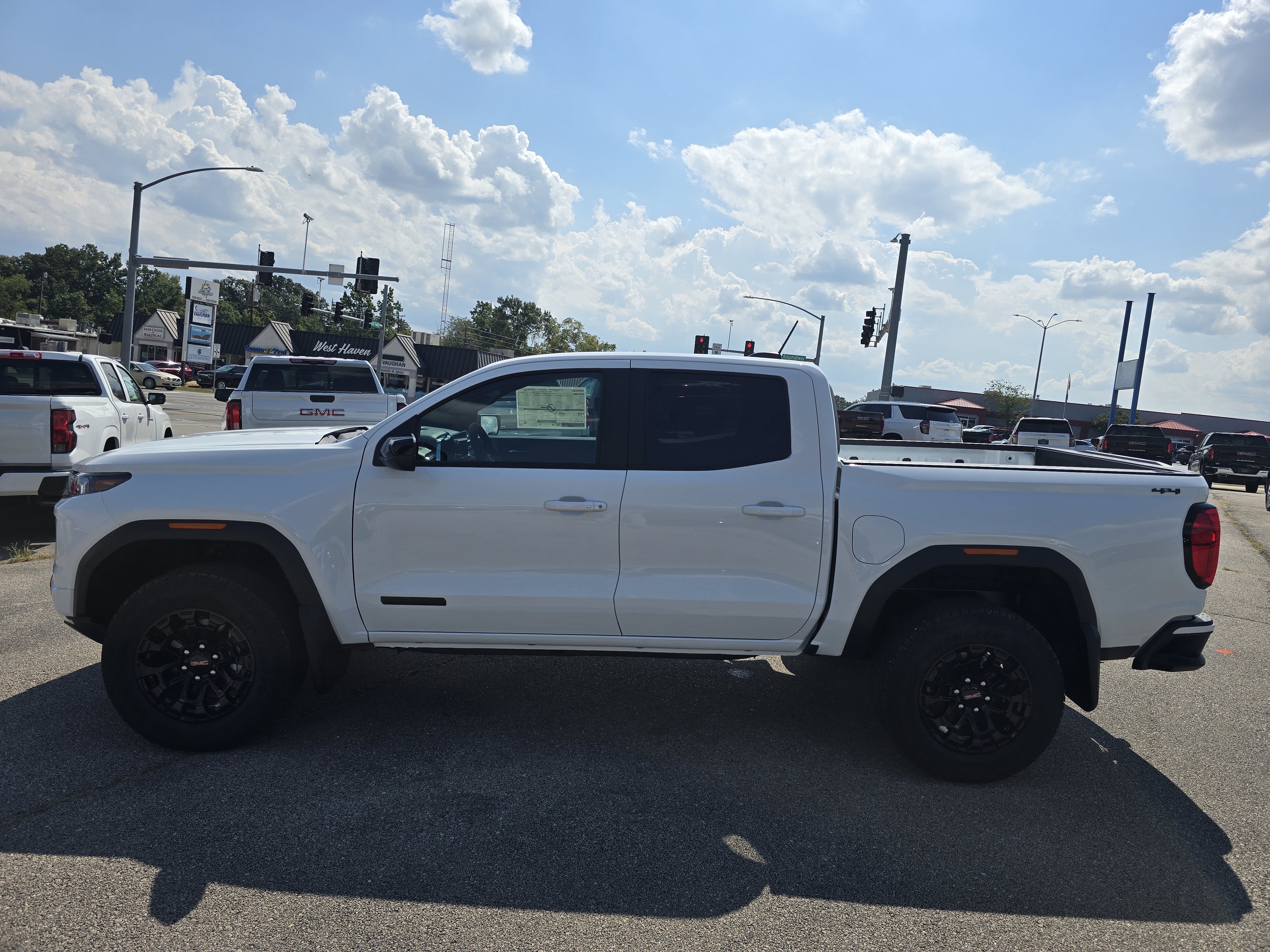 2026 GMC Canyon Elevation