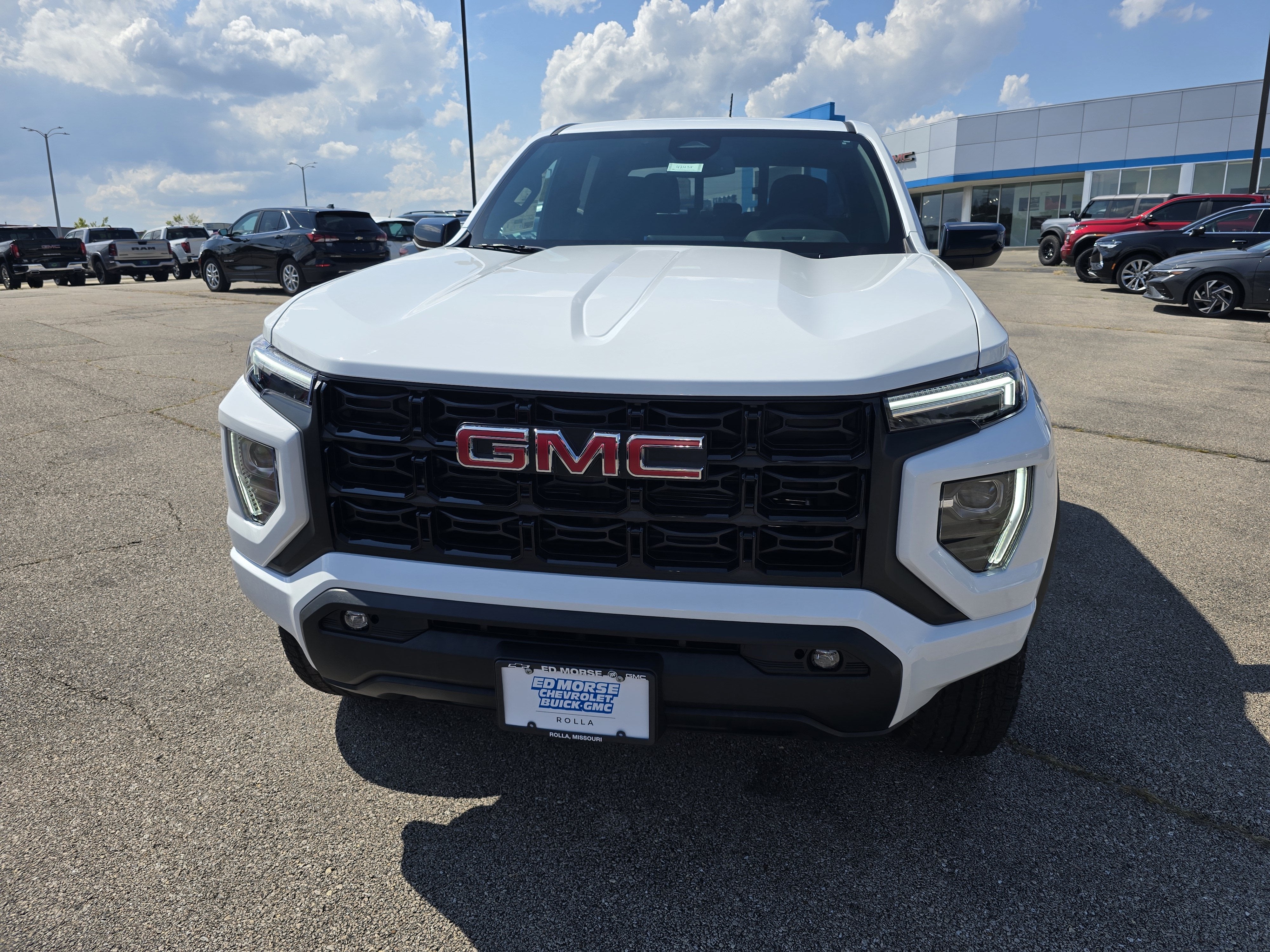 2026 GMC Canyon Elevation