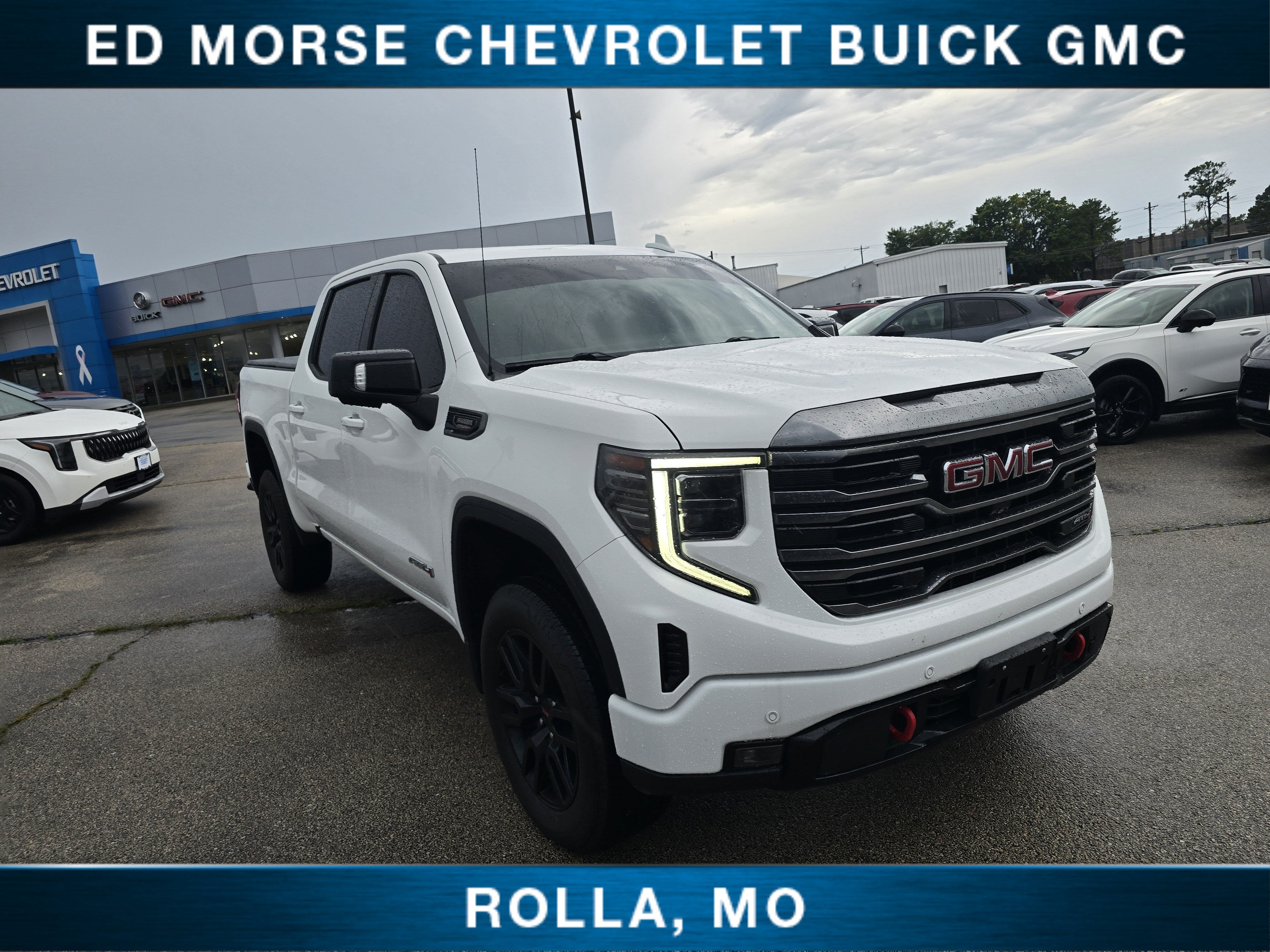 2022 GMC Sierra 1500 AT4