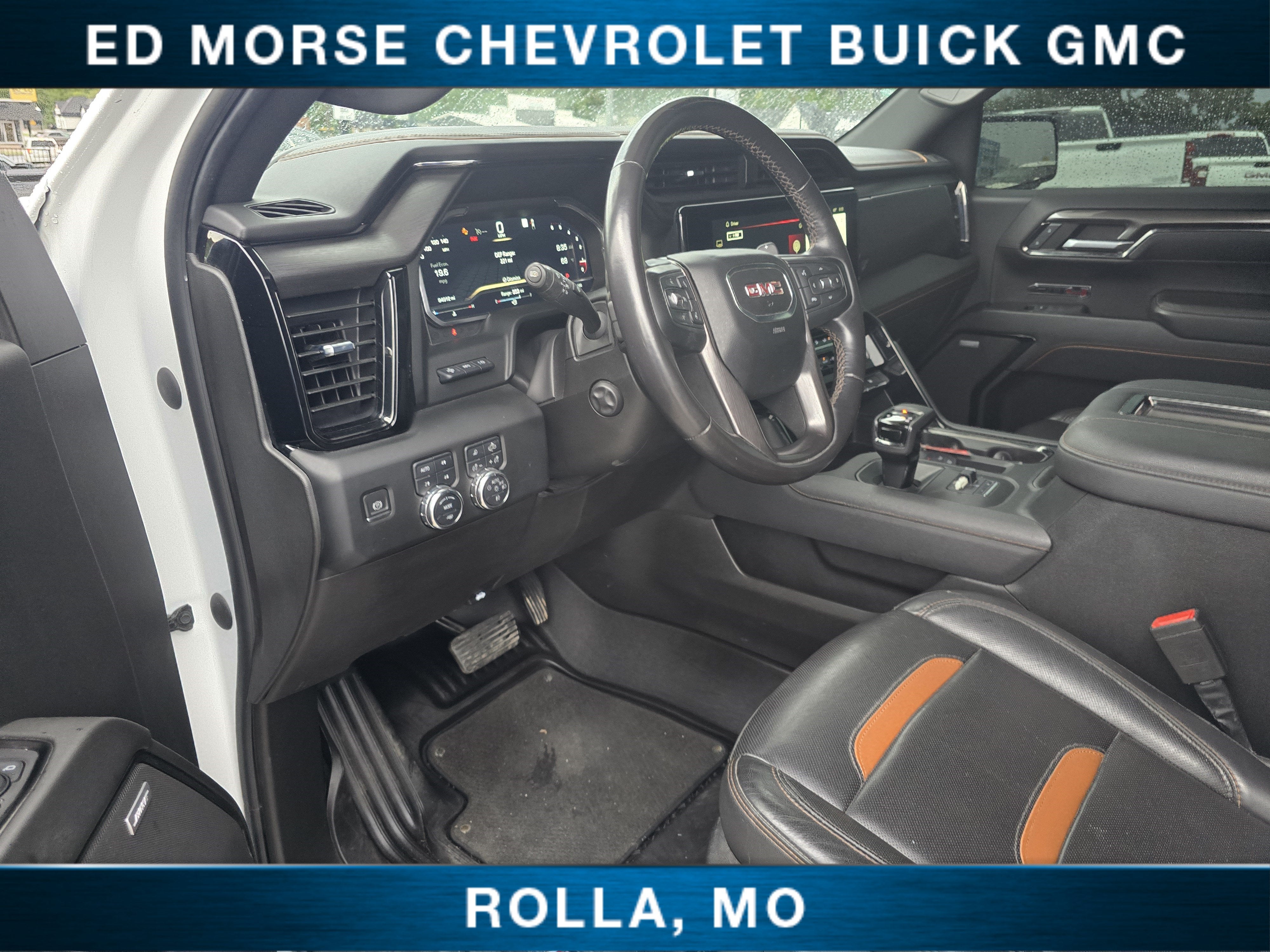2022 GMC Sierra 1500 AT4