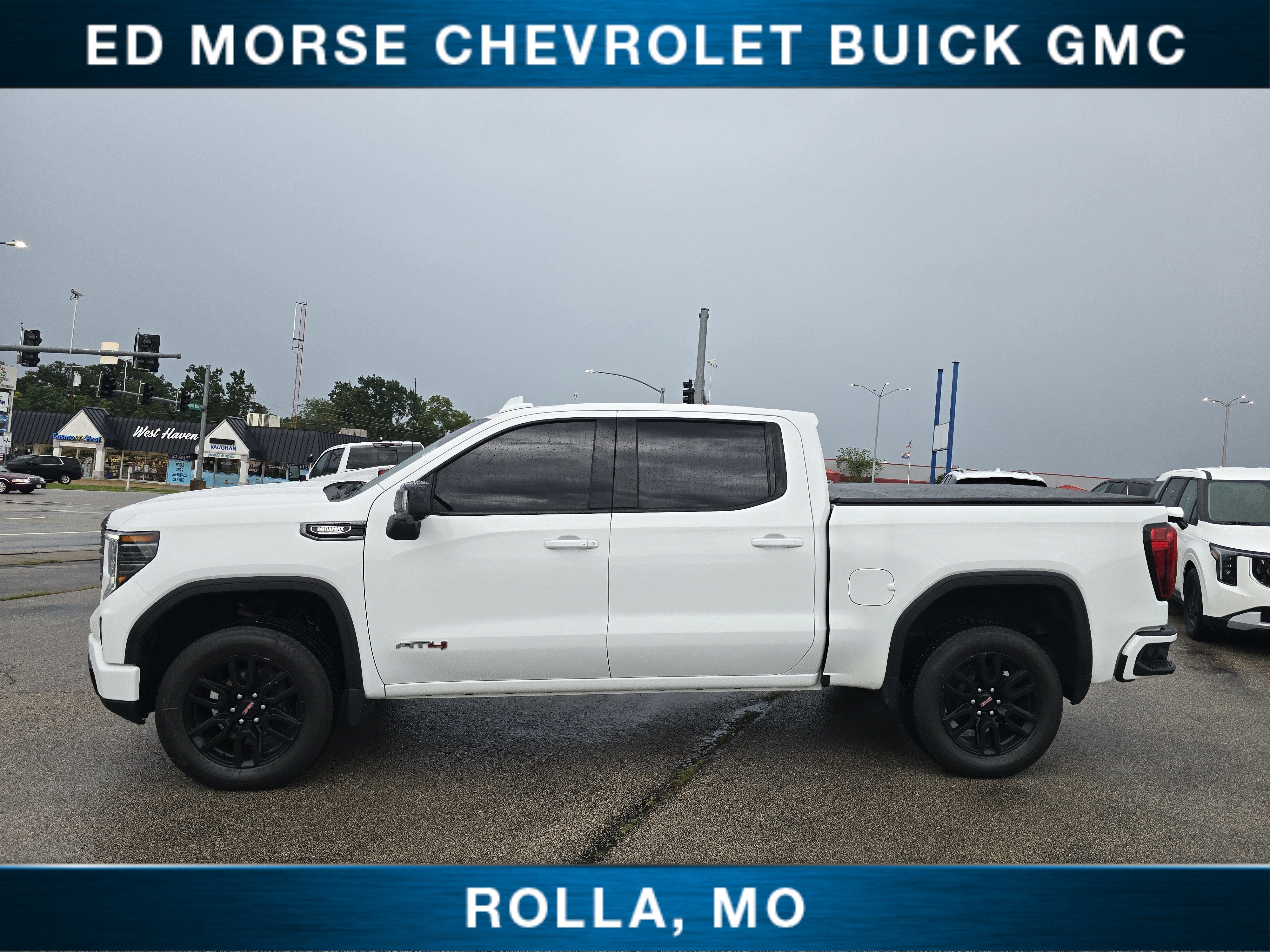 2022 GMC Sierra 1500 AT4
