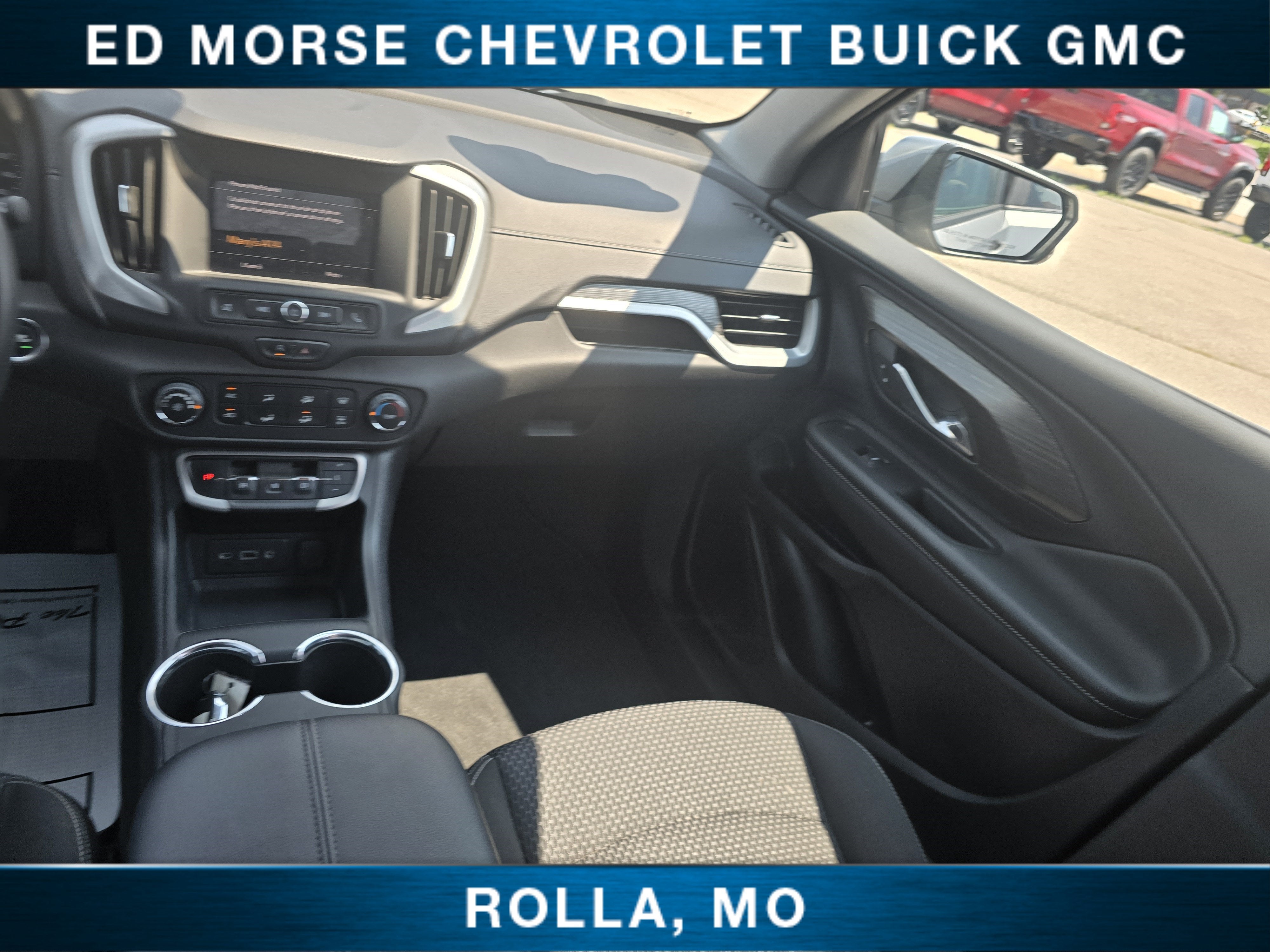 2024 GMC Terrain SLE