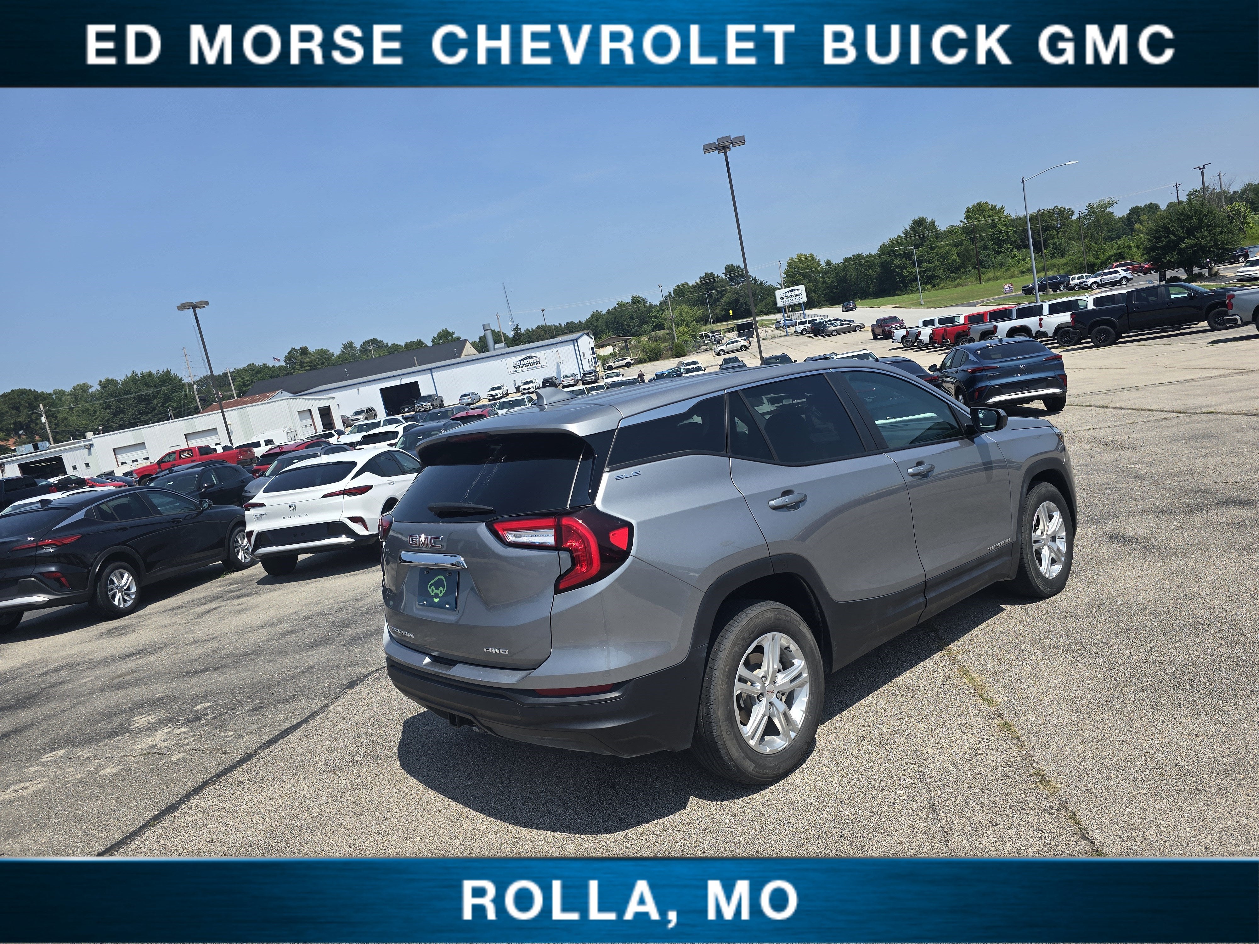 2024 GMC Terrain SLE