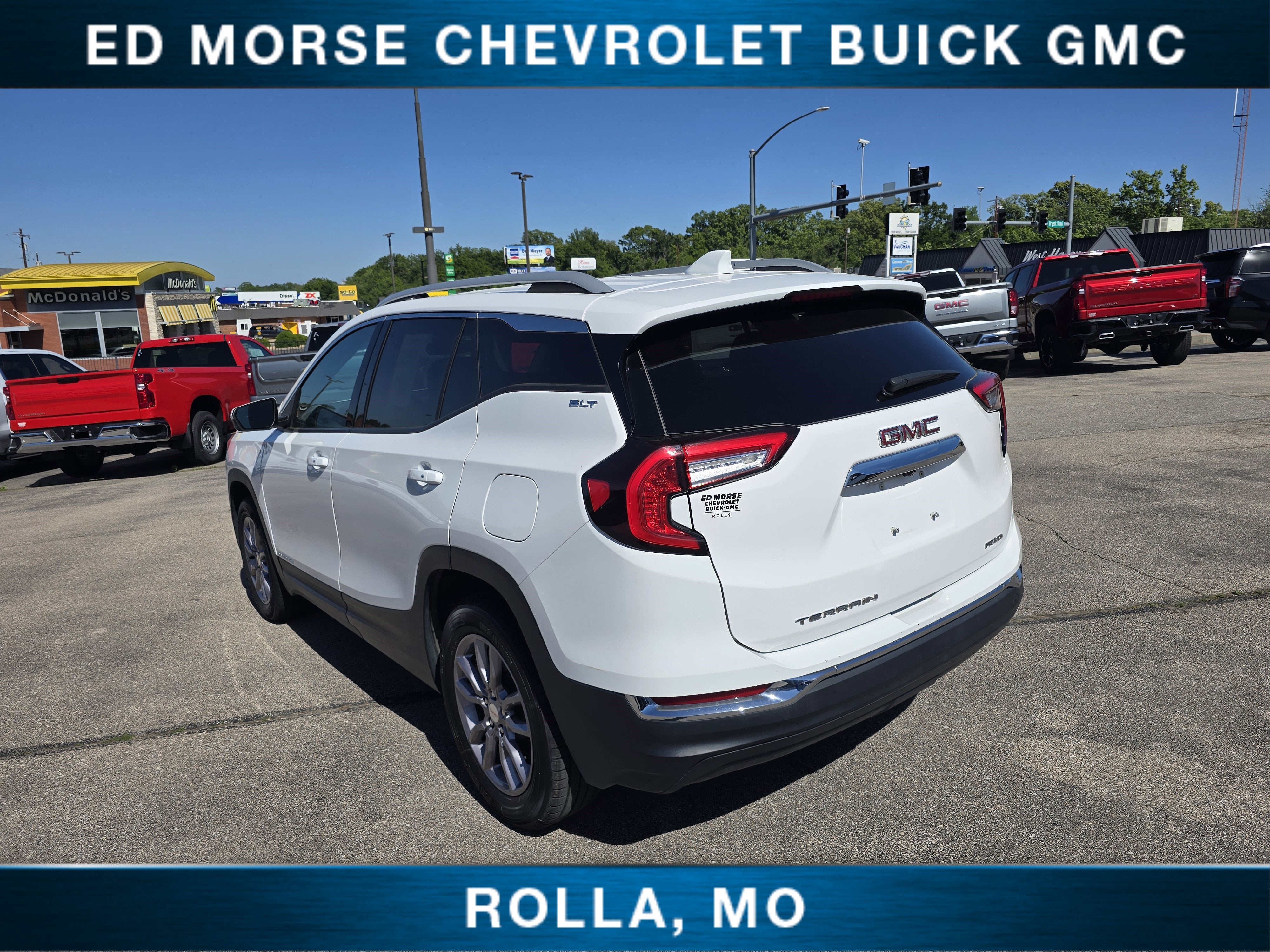 2024 GMC Terrain SLT