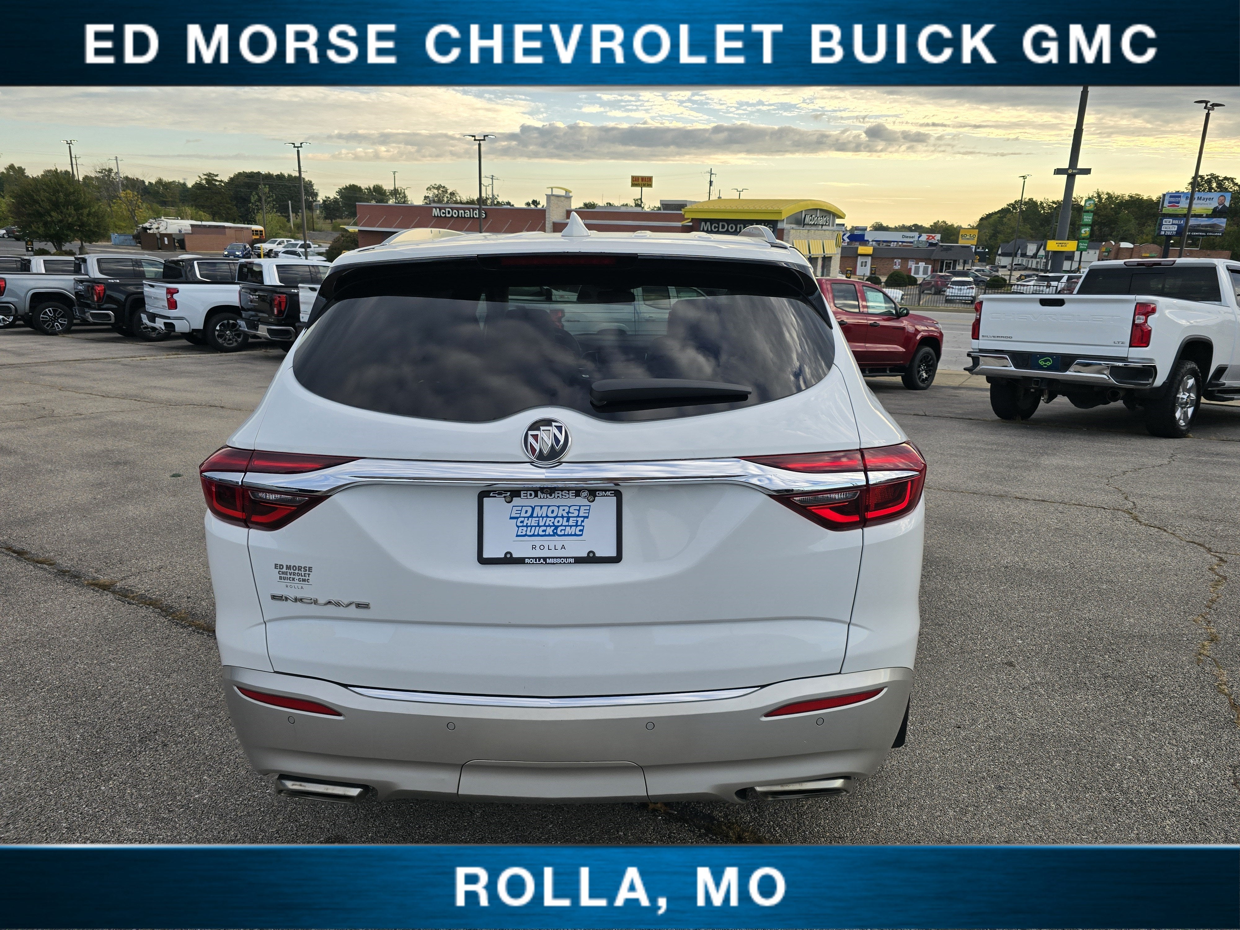 2020 Buick Enclave Essence