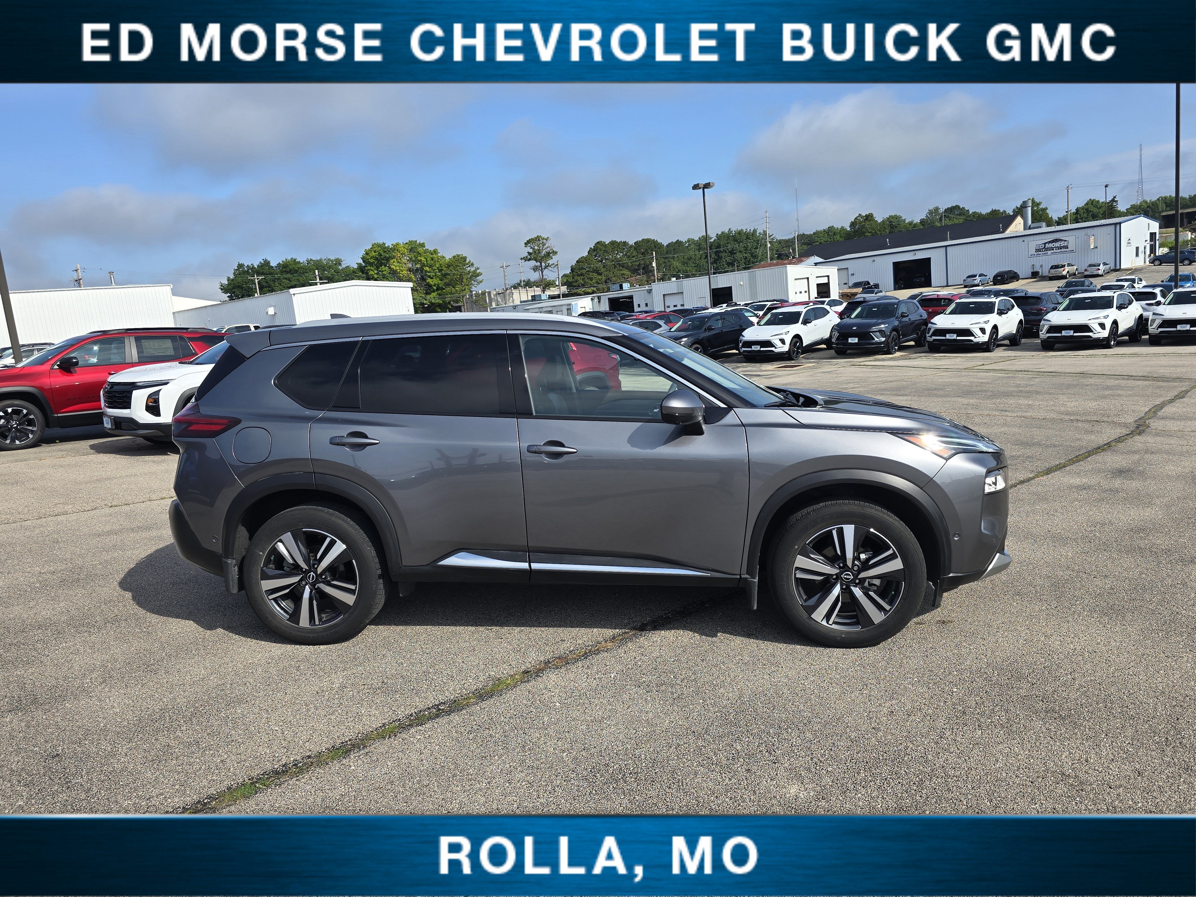2023 Nissan Rogue Platinum FWD